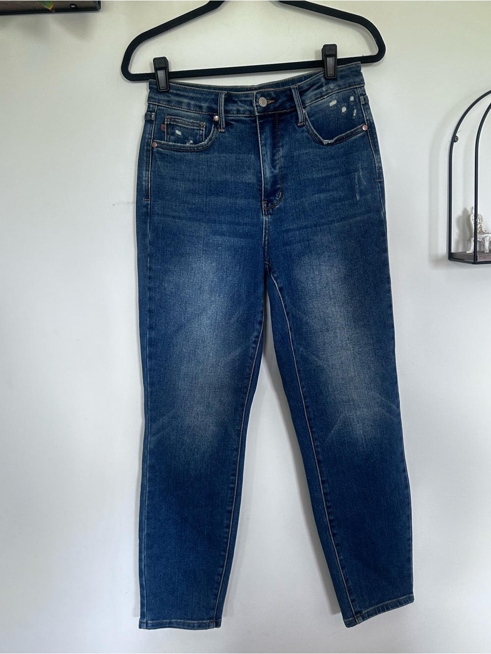 Judy Blue Slim Fit Lightly Distressed Denim Blue Jeans Size 7/28